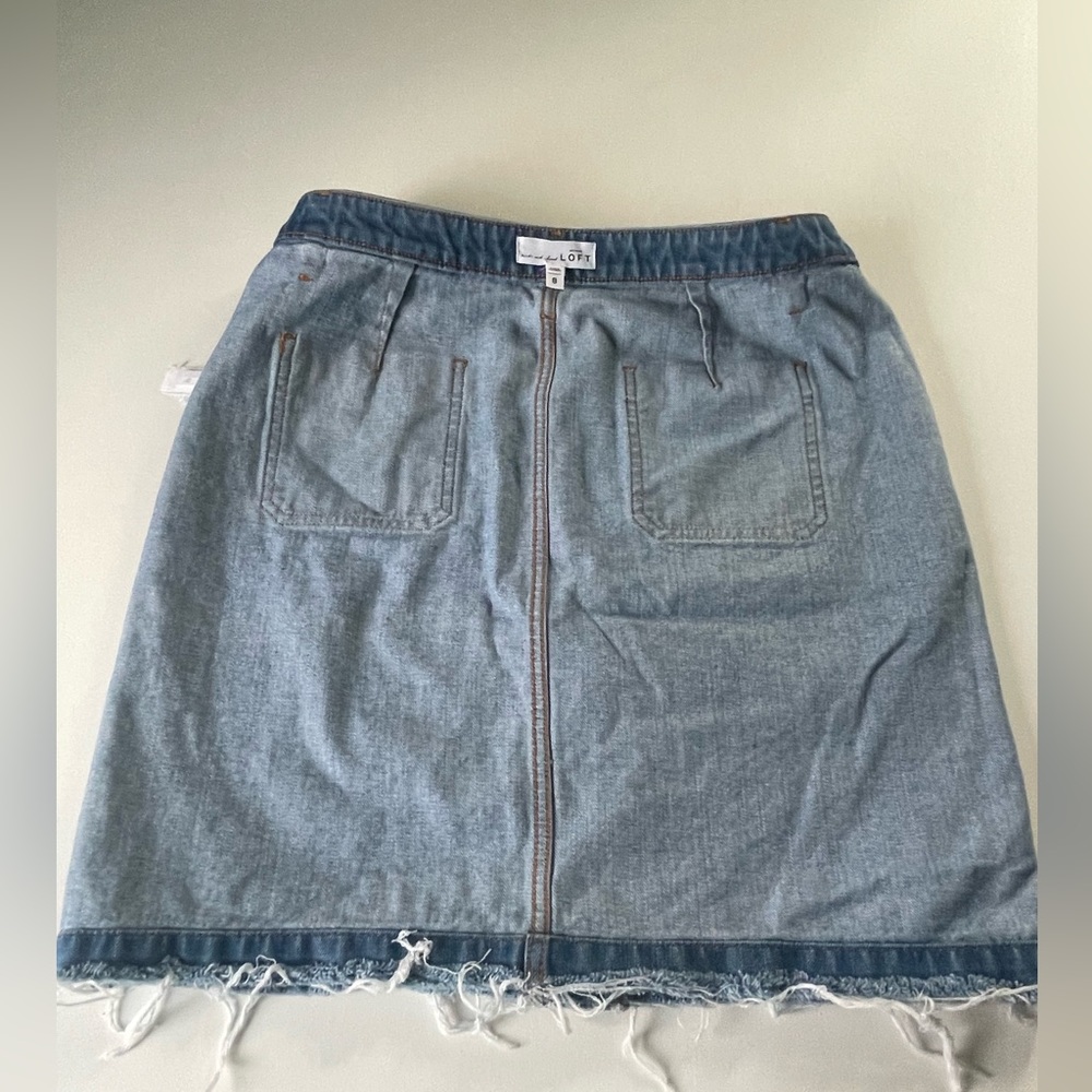 LOFT Ann Taylor Blue Jean Short Denim Skirt Raw Hem Pockets Size 8 New - Picture 13 of 16